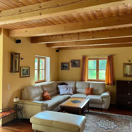 Haus Pacalulu * فيشباكاو