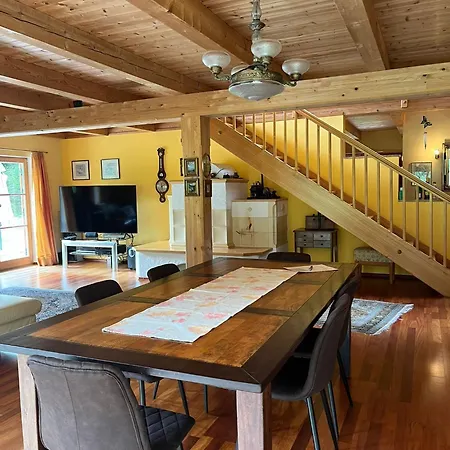 Apartment Haus Pacalulu